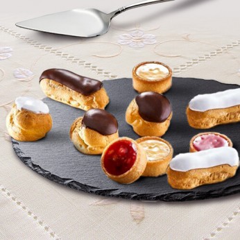 12 petits fours