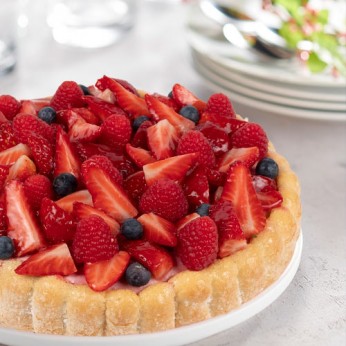 Charlotte aux fruits rouges - 8/10 parts