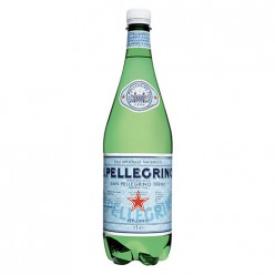 Eau minérale naturelle avec adjonction de gaz San Pellegrino
