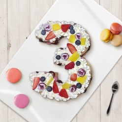 Number Cake - Fraisier - Numéro 3 - 15 parts