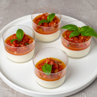 4 verrines pasteurisées noix de Saint-Jacques et tartare de tomates basilic 