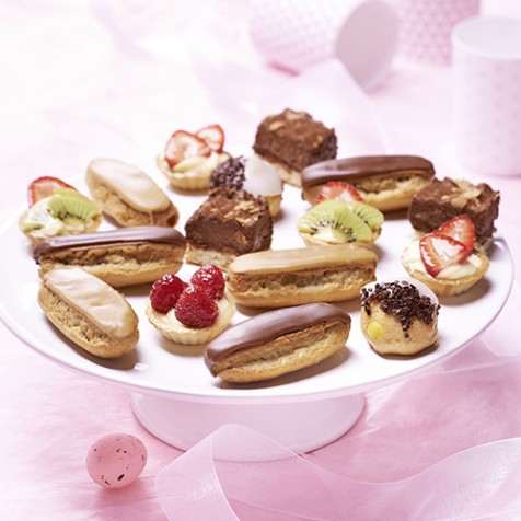 24 Petits fours