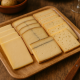 Plateau de fromage à raclette au lait cru morbier et poivre (Image n°1)