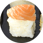 Maki saumon fromage crémeux
