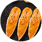 Sushis (saumon laqué sésame, crevette, saumon)